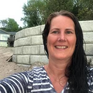 Meet your Posher, Catherine